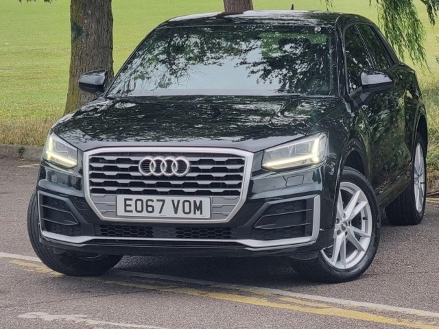AUDI Q2