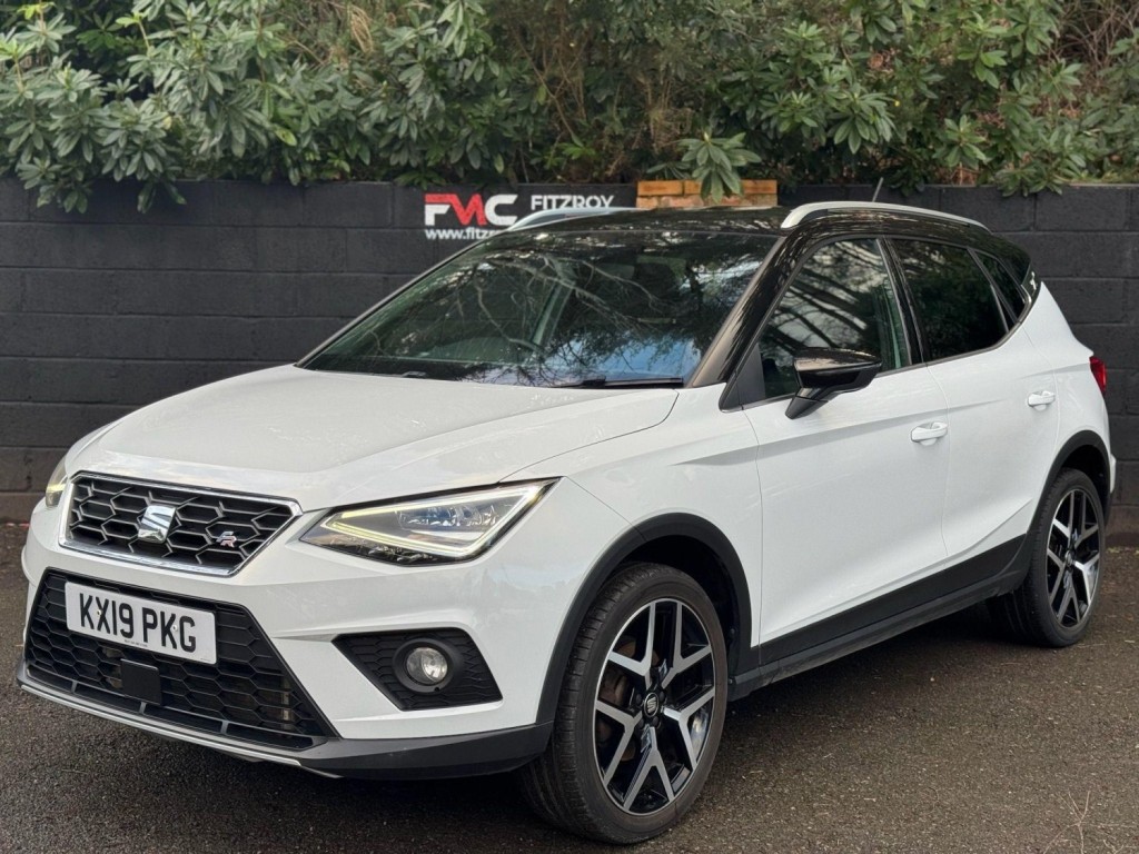 SEAT ARONA