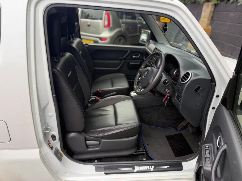 SUZUKI JIMNY