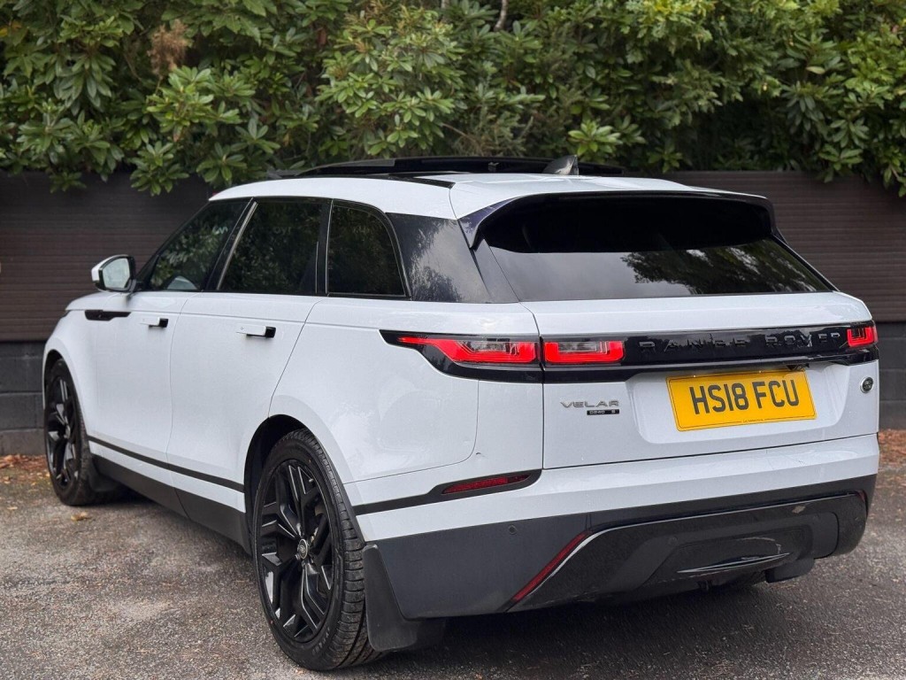 LAND ROVER RANGE ROVER VELAR