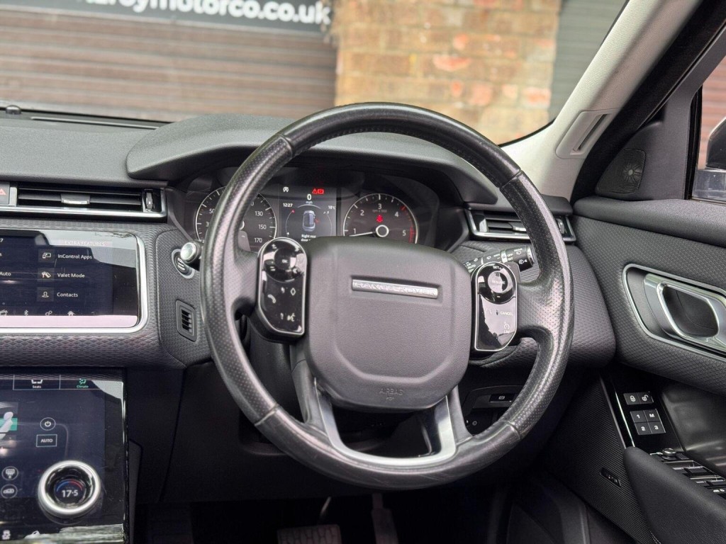 LAND ROVER RANGE ROVER VELAR