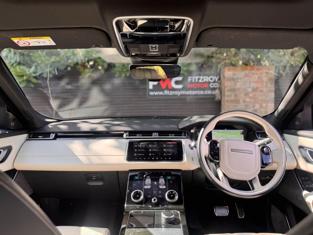LAND ROVER RANGE ROVER VELAR