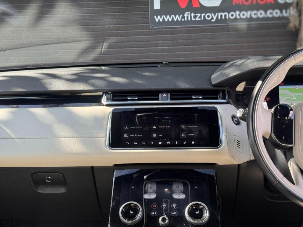 LAND ROVER RANGE ROVER VELAR