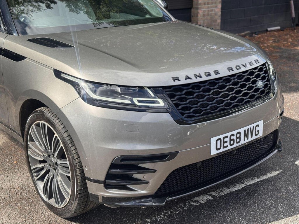LAND ROVER RANGE ROVER VELAR