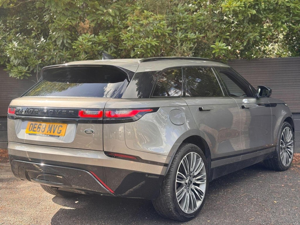 LAND ROVER RANGE ROVER VELAR