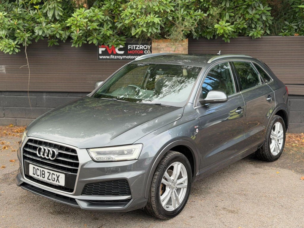 AUDI Q3