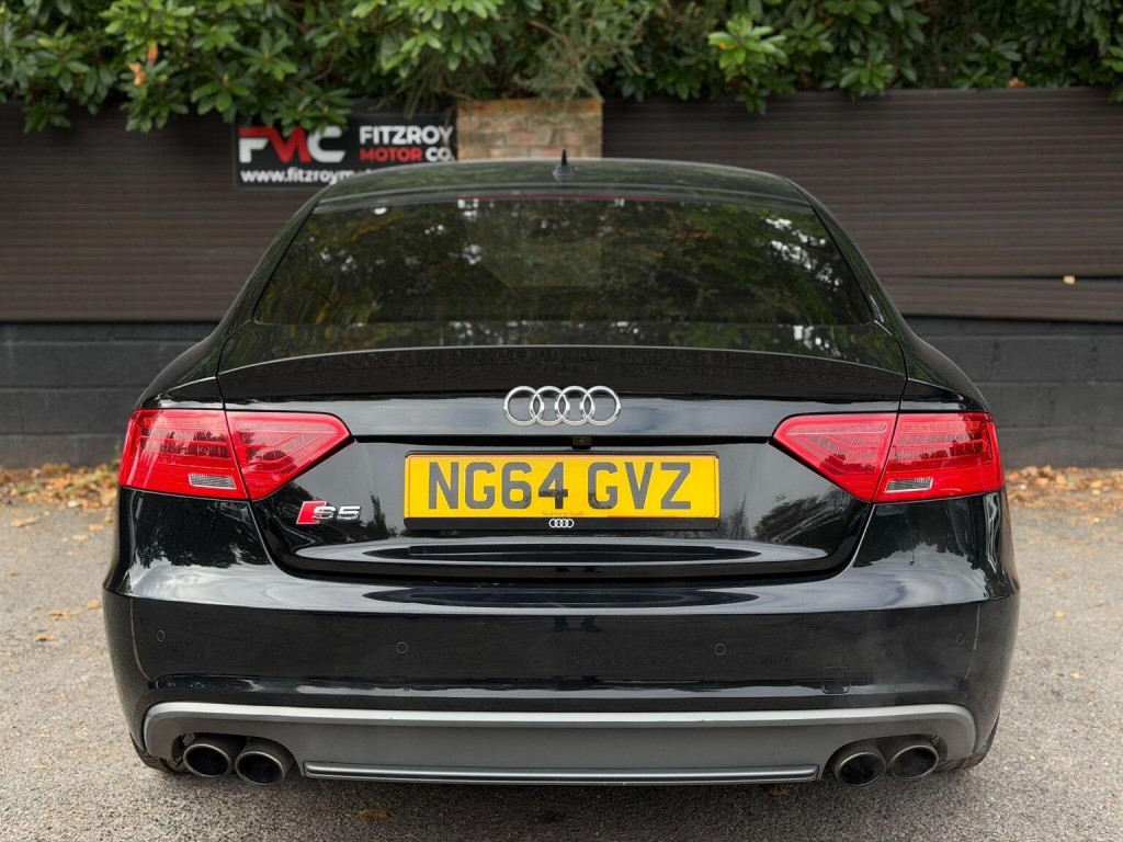 AUDI S5