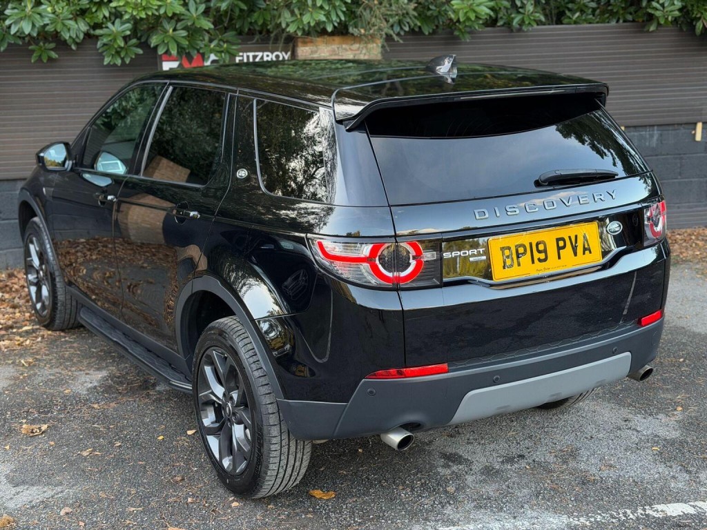 LAND ROVER DISCOVERY SPORT