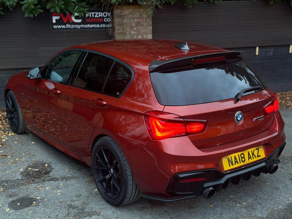 BMW 1 SERIES