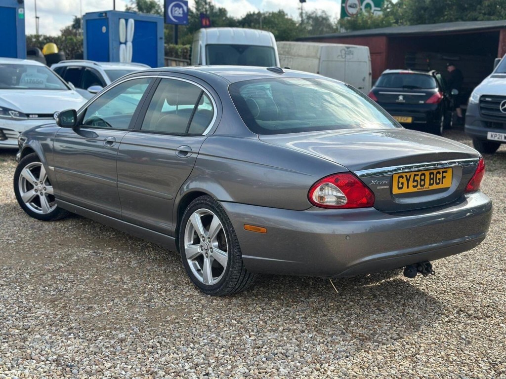 JAGUAR X-TYPE