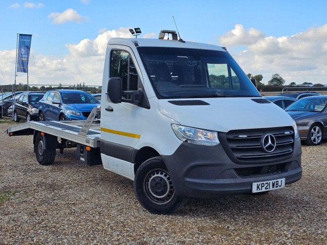 MERCEDES-BENZ SPRINTER