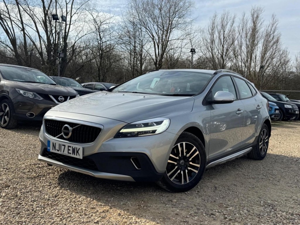 VOLVO V40 CROSS COUNTRY