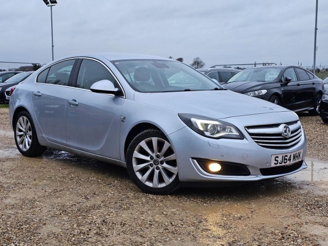 VAUXHALL INSIGNIA