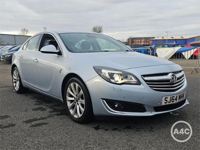 VAUXHALL INSIGNIA