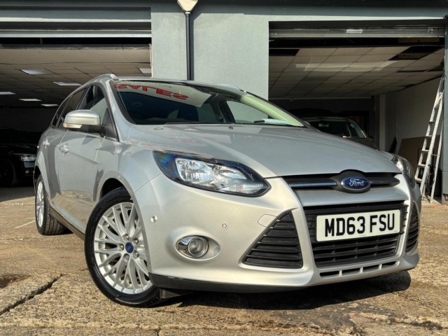 FORD FOCUS 1.6 TDCi Zetec Navigator Euro 5 (s/s) 5dr