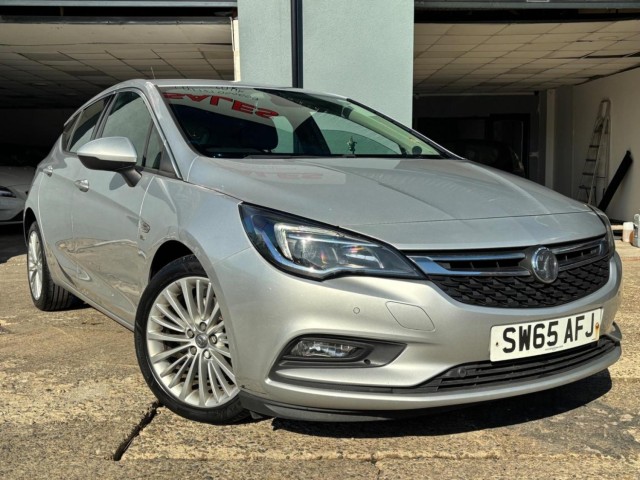 VAUXHALL ASTRA 1.6 CDTi BlueInjection Elite Euro 6 (s/s) 5dr