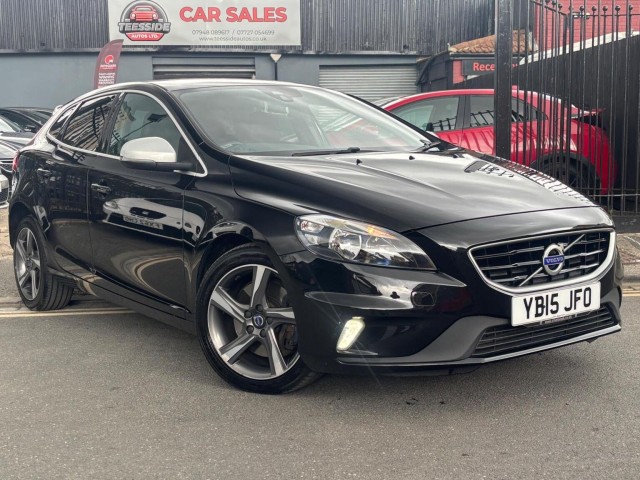 VOLVO V40 2.0 D4 R-Design Nav Euro 6 (s/s) 5dr