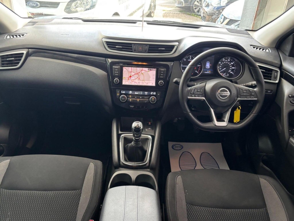 NISSAN QASHQAI