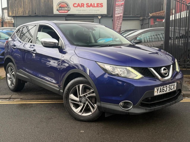 NISSAN QASHQAI 1.2 DIG-T Acenta Premium 2WD Euro 5 (s/s) 5dr