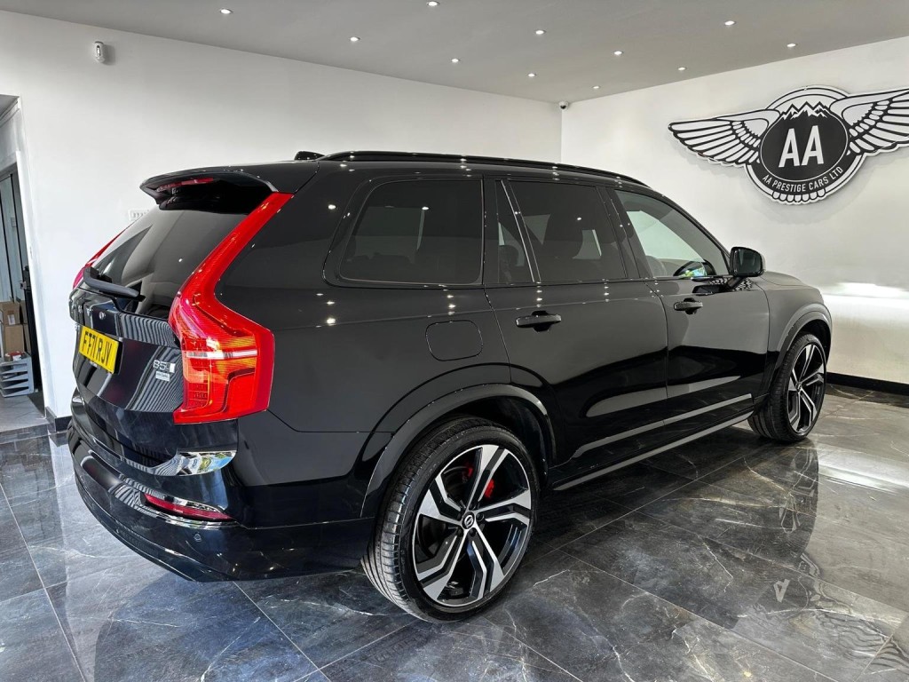 VOLVO XC90