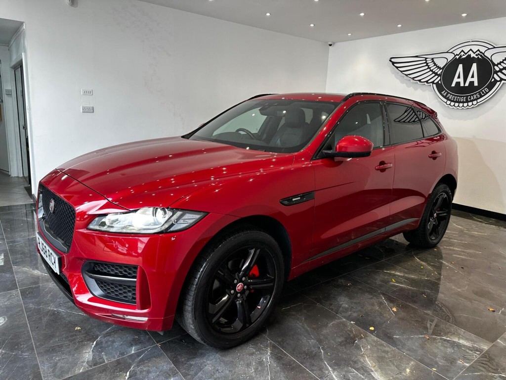 JAGUAR F-PACE