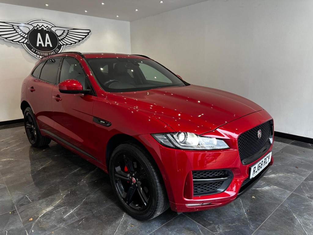 JAGUAR F-PACE