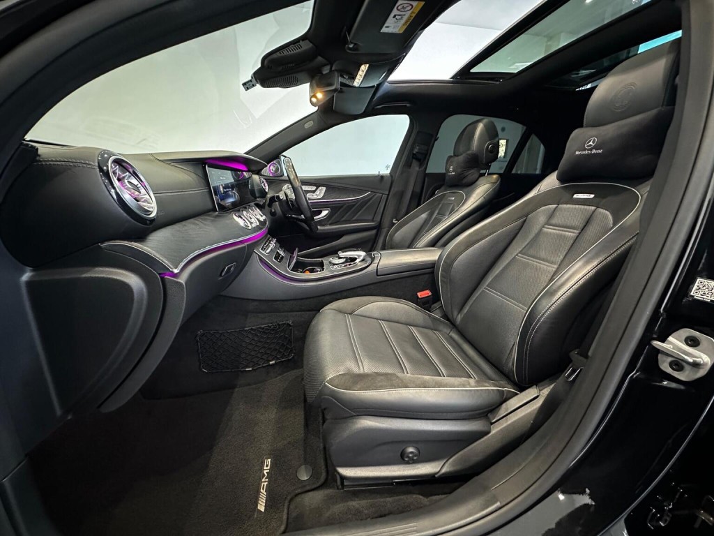 MERCEDES-BENZ E CLASS