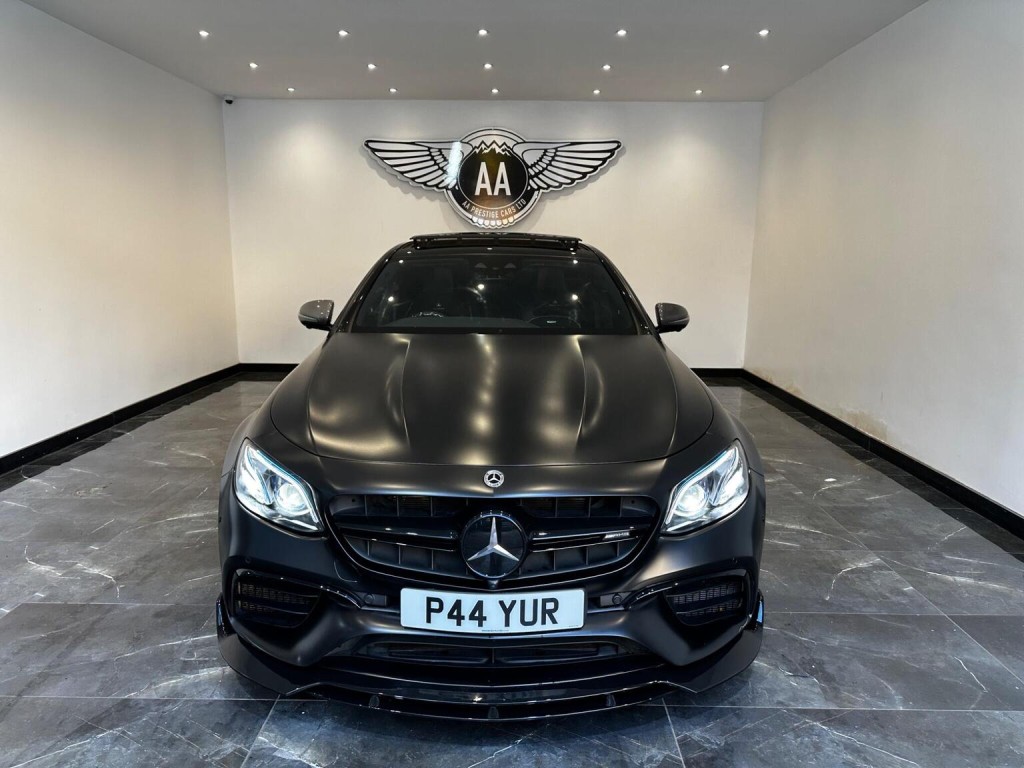 MERCEDES-BENZ E CLASS