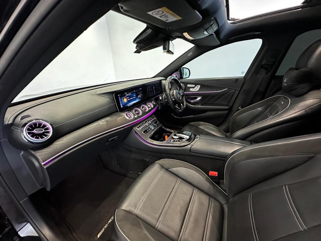 MERCEDES-BENZ E CLASS