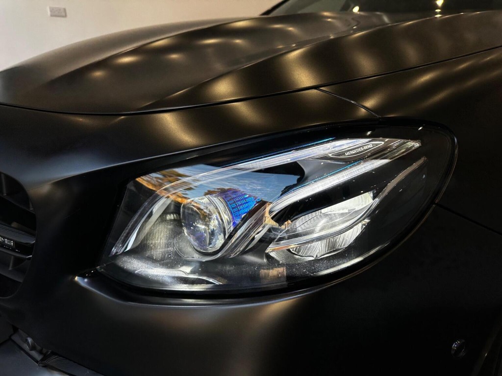 MERCEDES-BENZ E CLASS