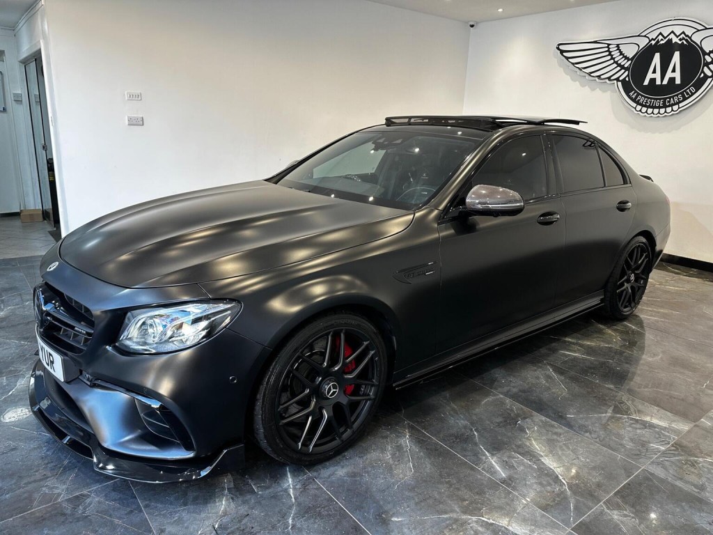 MERCEDES-BENZ E CLASS