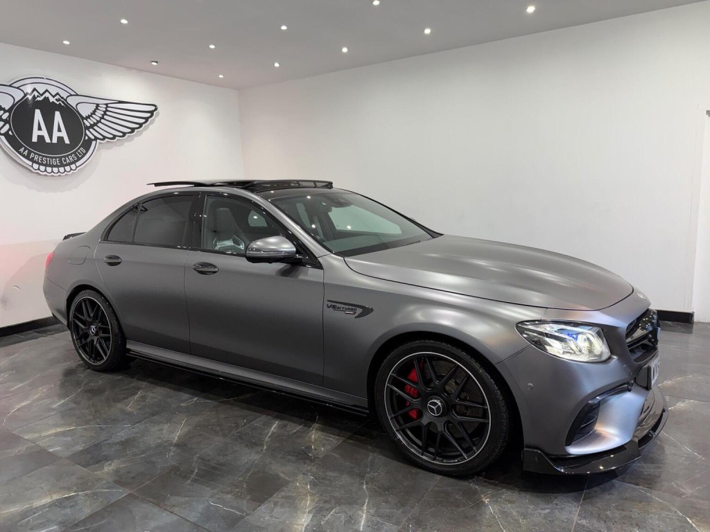 MERCEDES-BENZ E CLASS