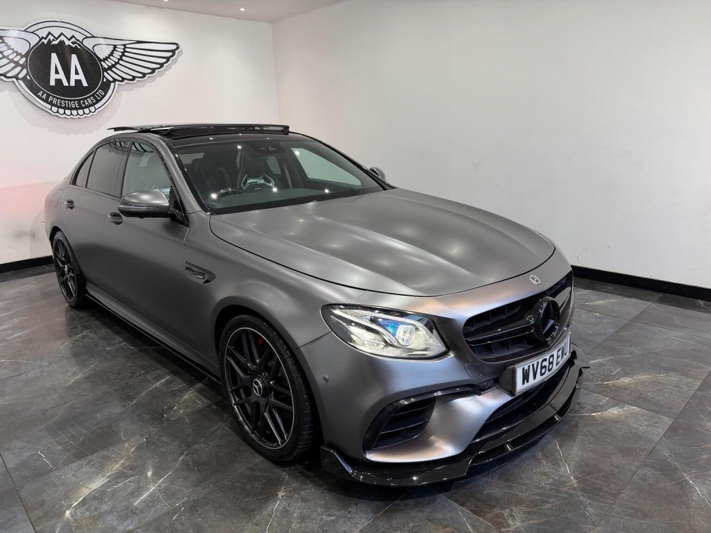 MERCEDES-BENZ E CLASS