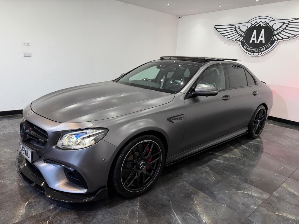 MERCEDES-BENZ E CLASS