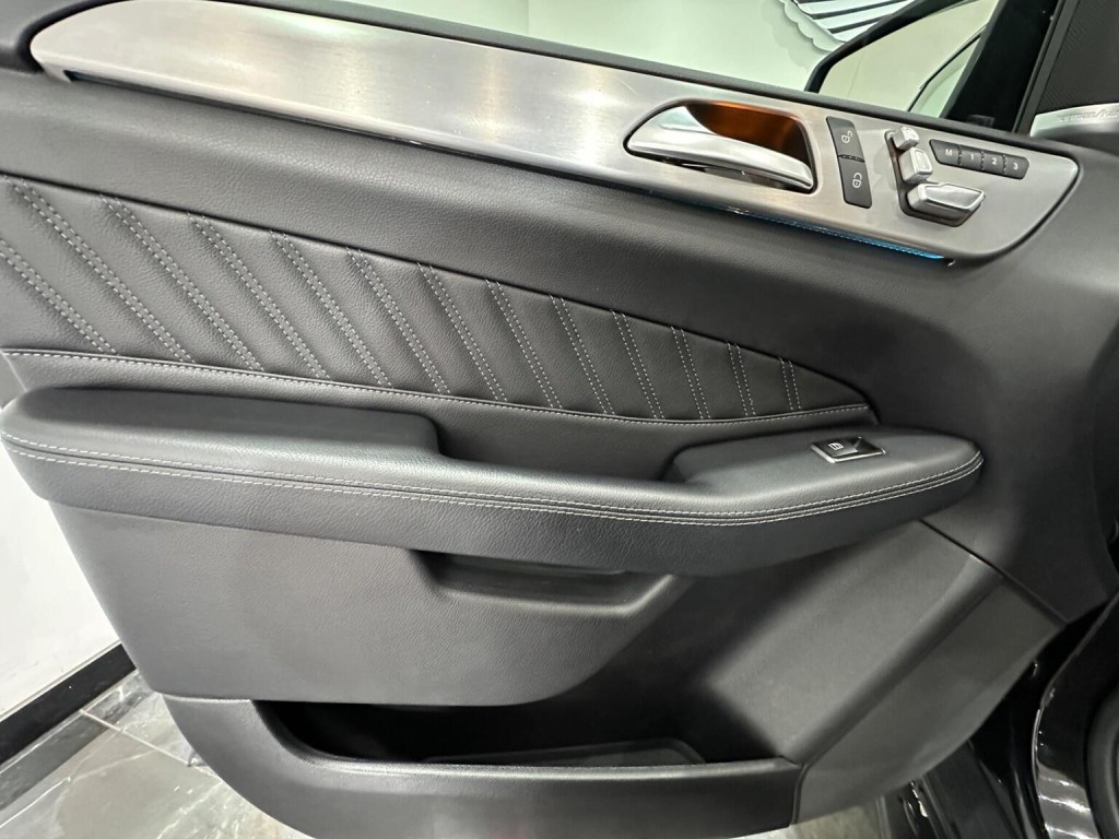 MERCEDES-BENZ GLE CLASS