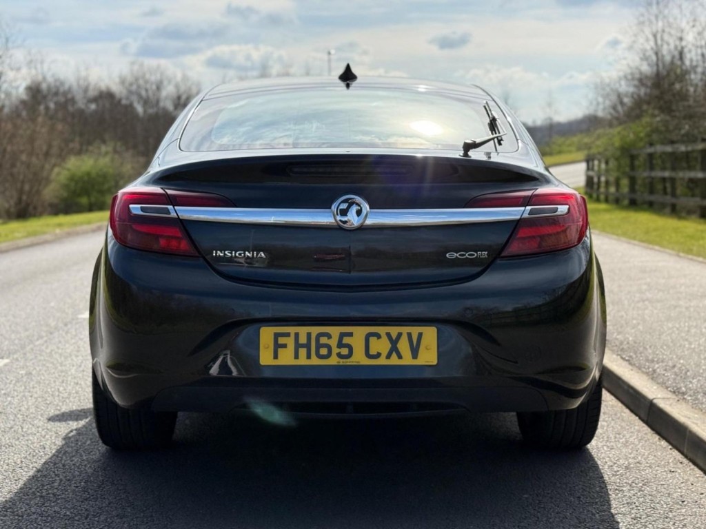 VAUXHALL INSIGNIA