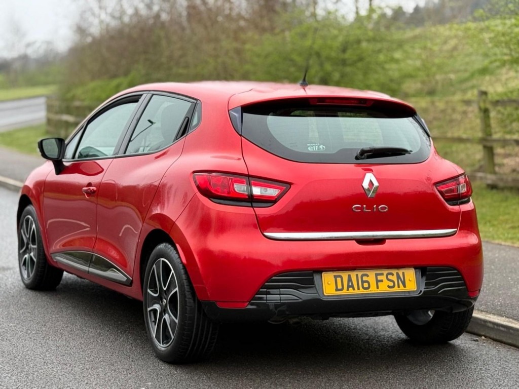 RENAULT CLIO