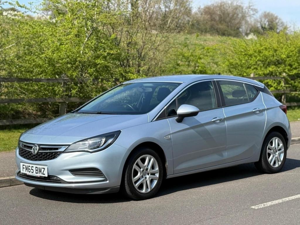 VAUXHALL ASTRA