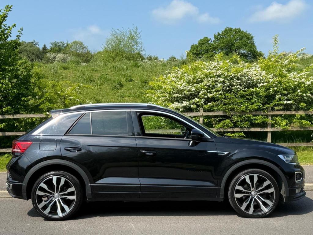 VOLKSWAGEN T-ROC