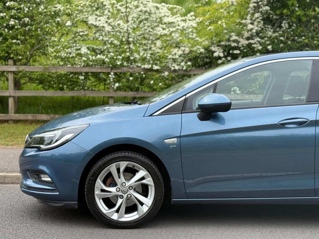 VAUXHALL ASTRA