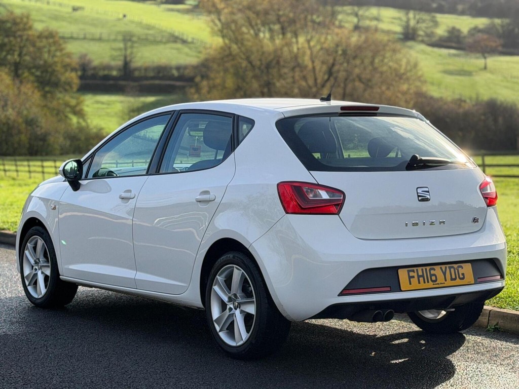 SEAT IBIZA
