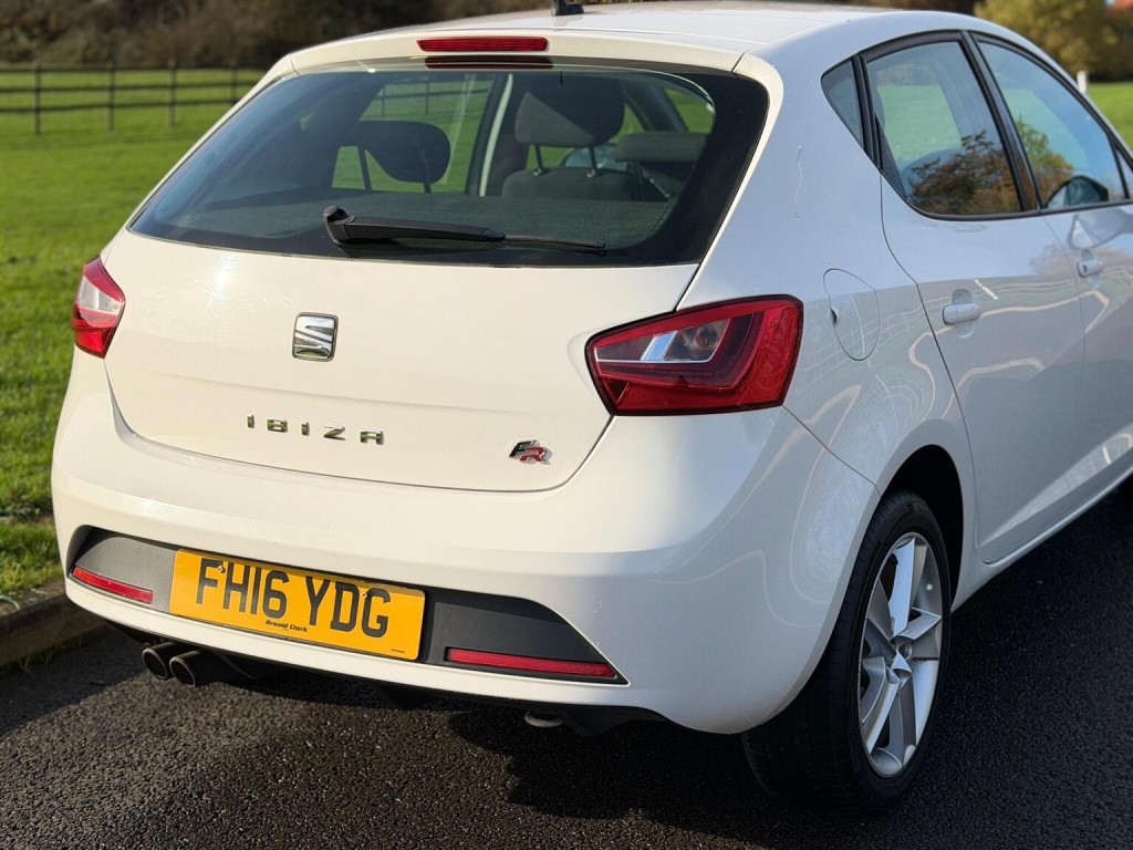 SEAT IBIZA