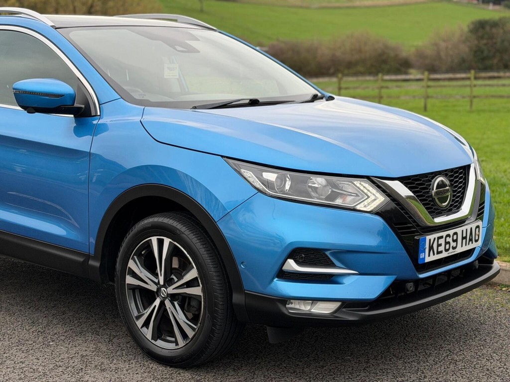 NISSAN QASHQAI