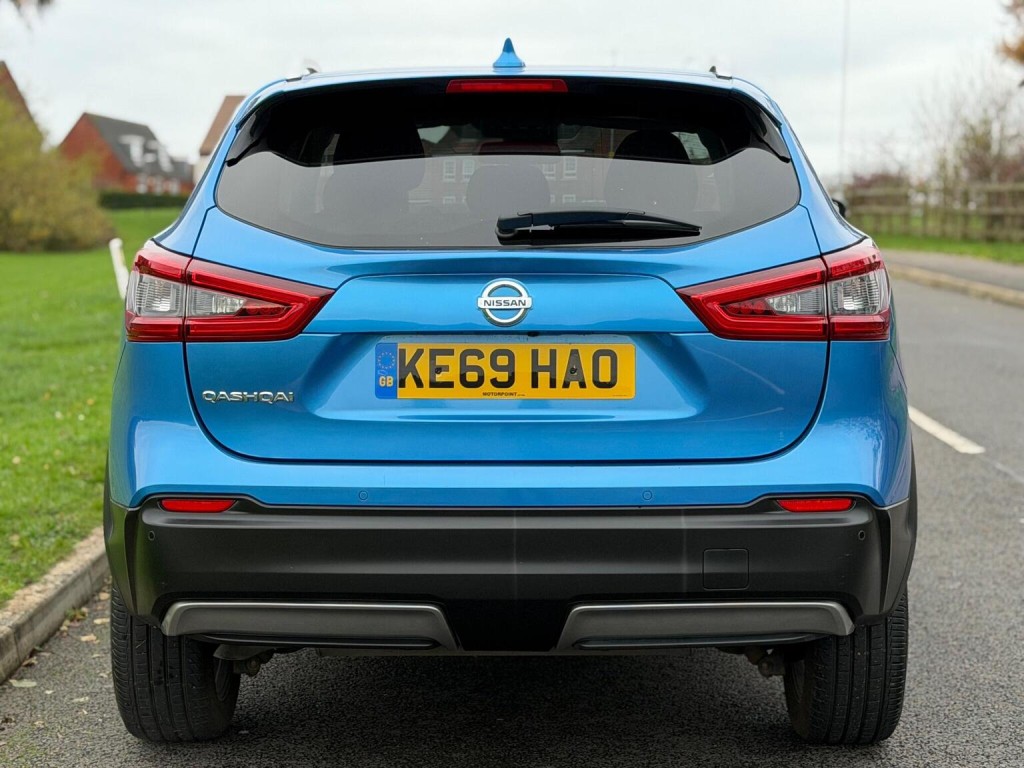 NISSAN QASHQAI