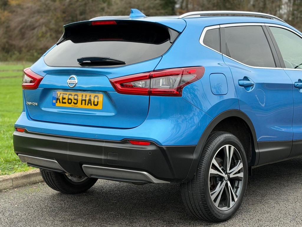 NISSAN QASHQAI