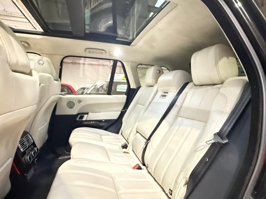 LAND ROVER RANGE ROVER