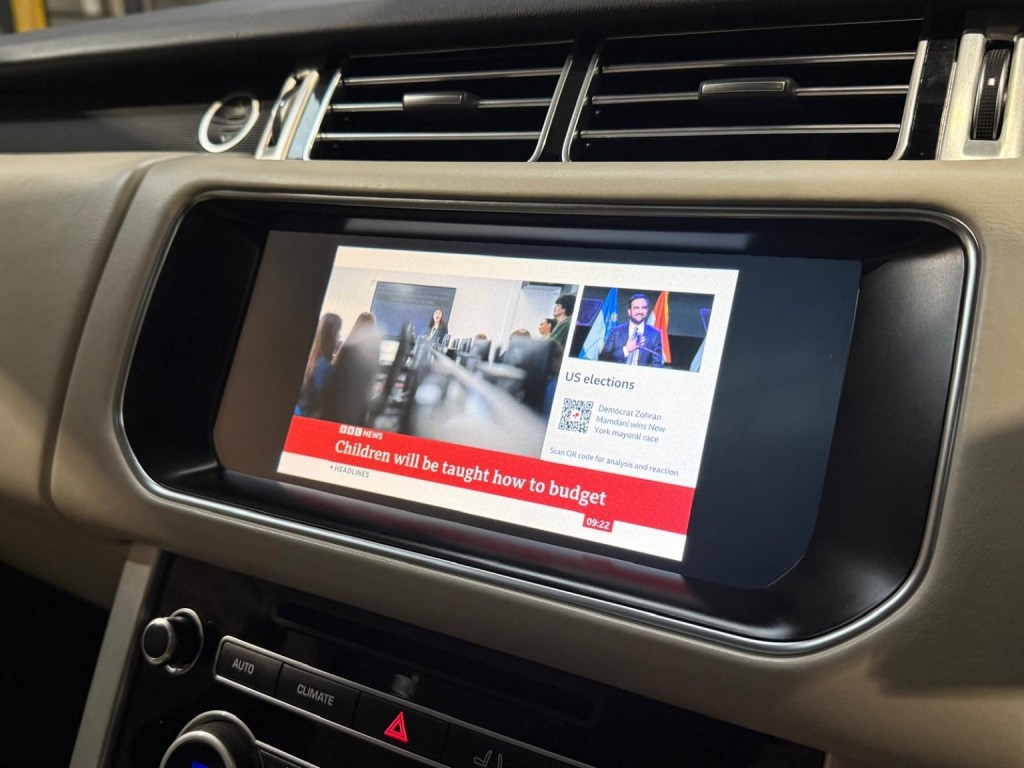 LAND ROVER RANGE ROVER