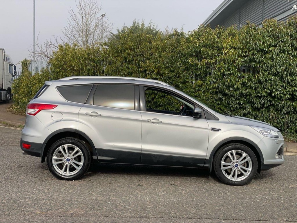 FORD KUGA