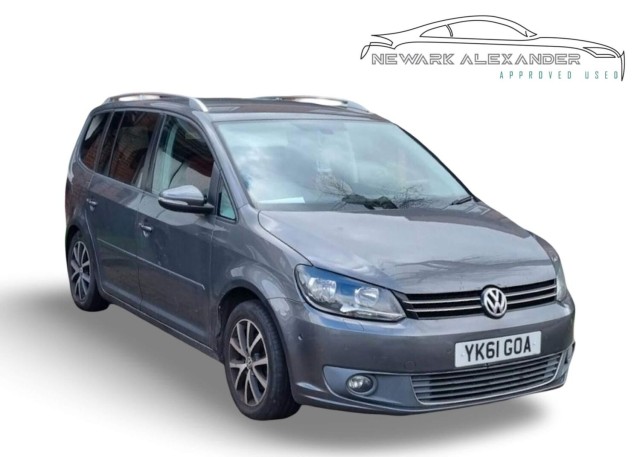 VOLKSWAGEN TOURAN 1.6 TDI SE Euro 5 5dr