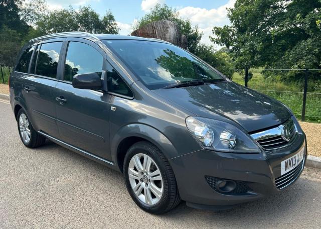 VAUXHALL ZAFIRA 1.8 16V Excite Euro 5 5dr